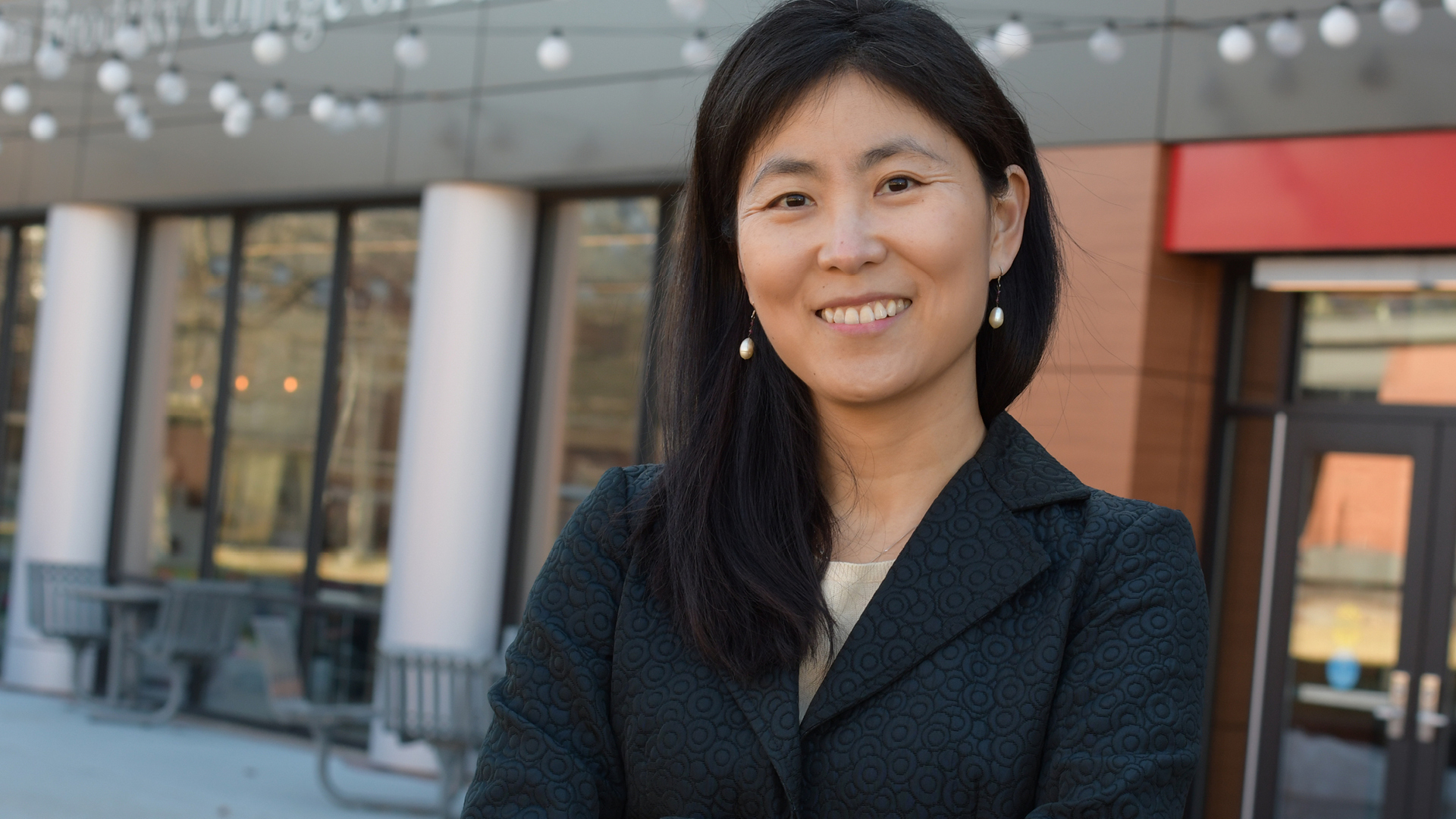 Faculty profile Dr. Hee Young Kim Rider University